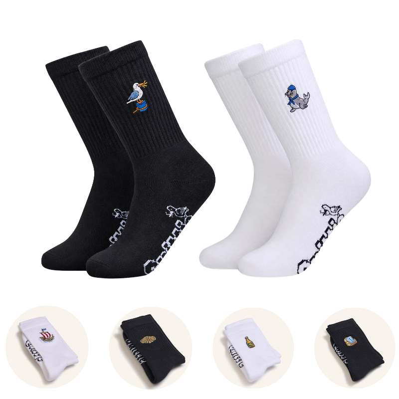 Socken mit maritimen Motiv
